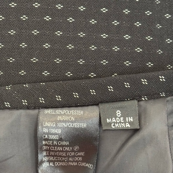 Stresa 2 Piece Classic Suit Pencil Skirt And Blazer Elegant Black White Size 8 - Picture 14 of 14